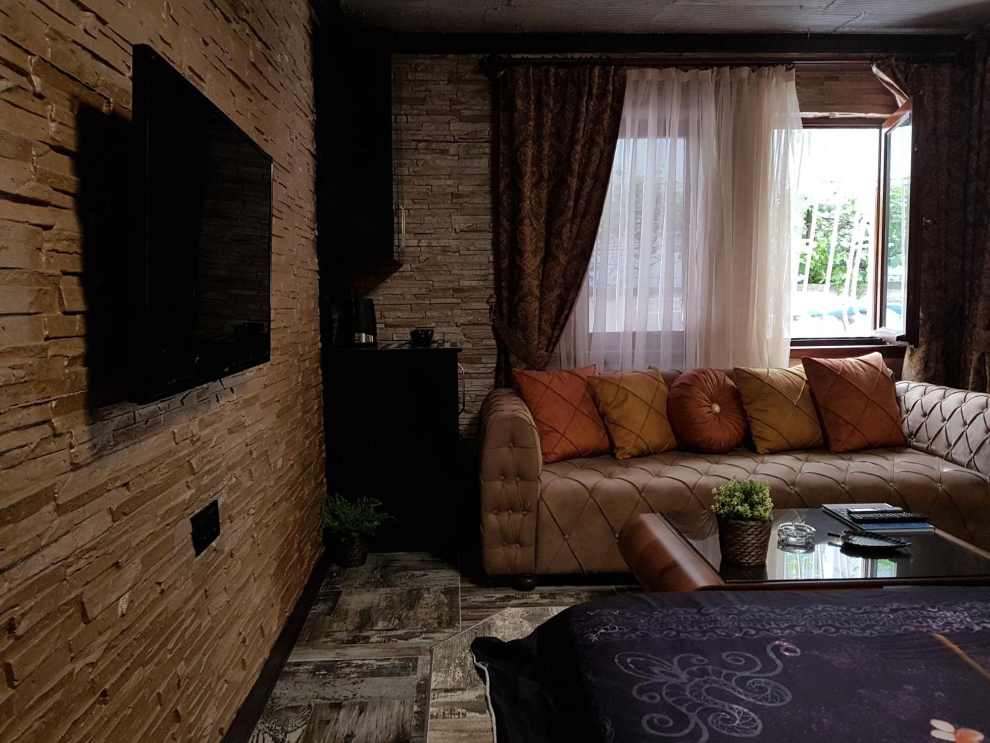 Elegant House Apart Otel Capsule hotel